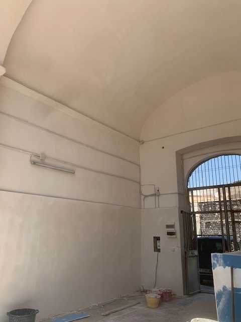 Androne palazzo d'epoca San GIovanni a Teduccio (NA)